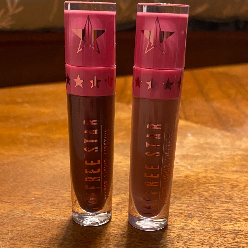 Jeffree Star Lipstick Duo in Deep Red and Nude